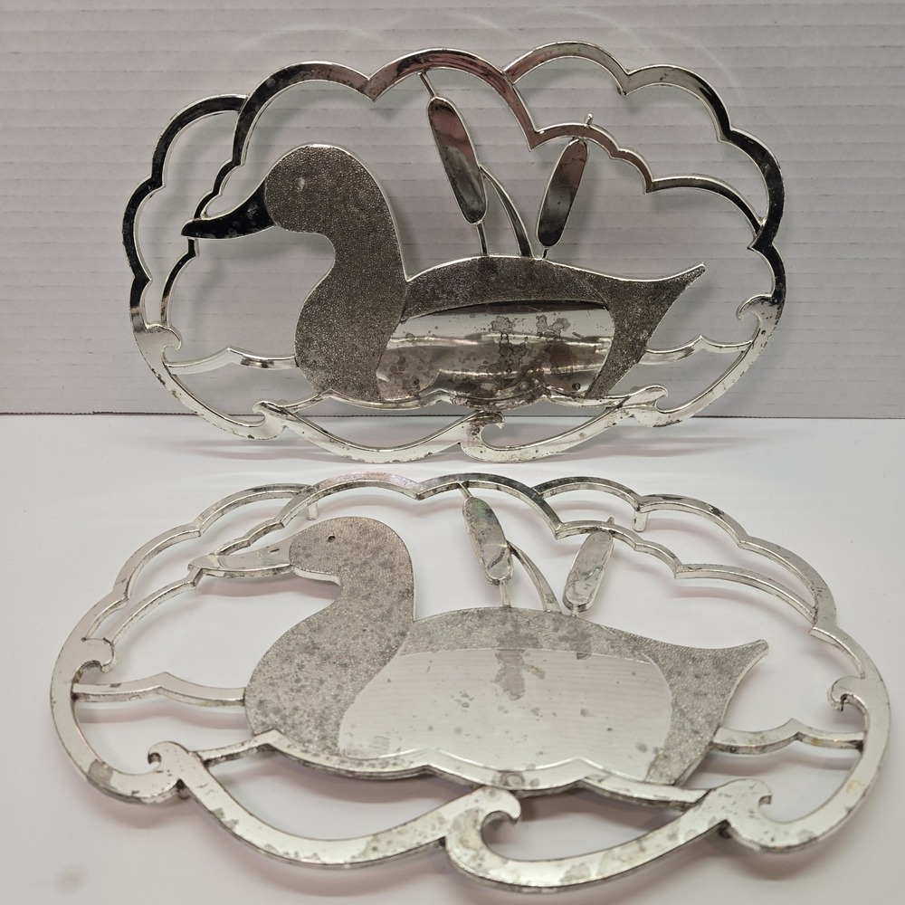 2 VTG Wm A Rogers Silverplated Duck Pot Trivet Wall Countryside Cottage Core Set